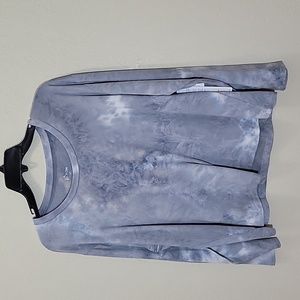 NWT Gray and White Long Sleeve Top